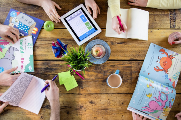 Almanca Bilmeden İngilizce Öğrenmek: 42 Kişilik Sınıfın Hikayesi